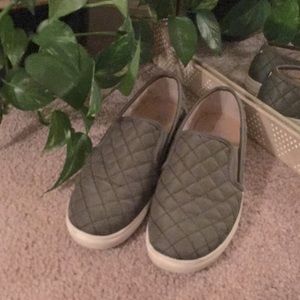 Quilted slide on sneakers